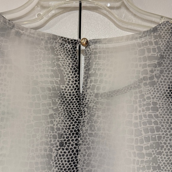Valerie Stevens Black and White Sheer Textured Blouse Size S - Picture 7 of 14